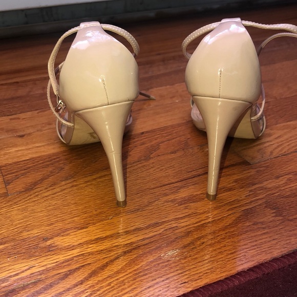 Steve Madden - Nude 👡 - Picture 3 of 4